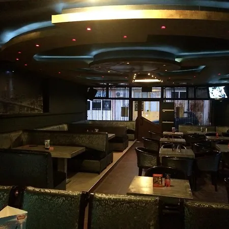 Avenue 게스트하우스 *